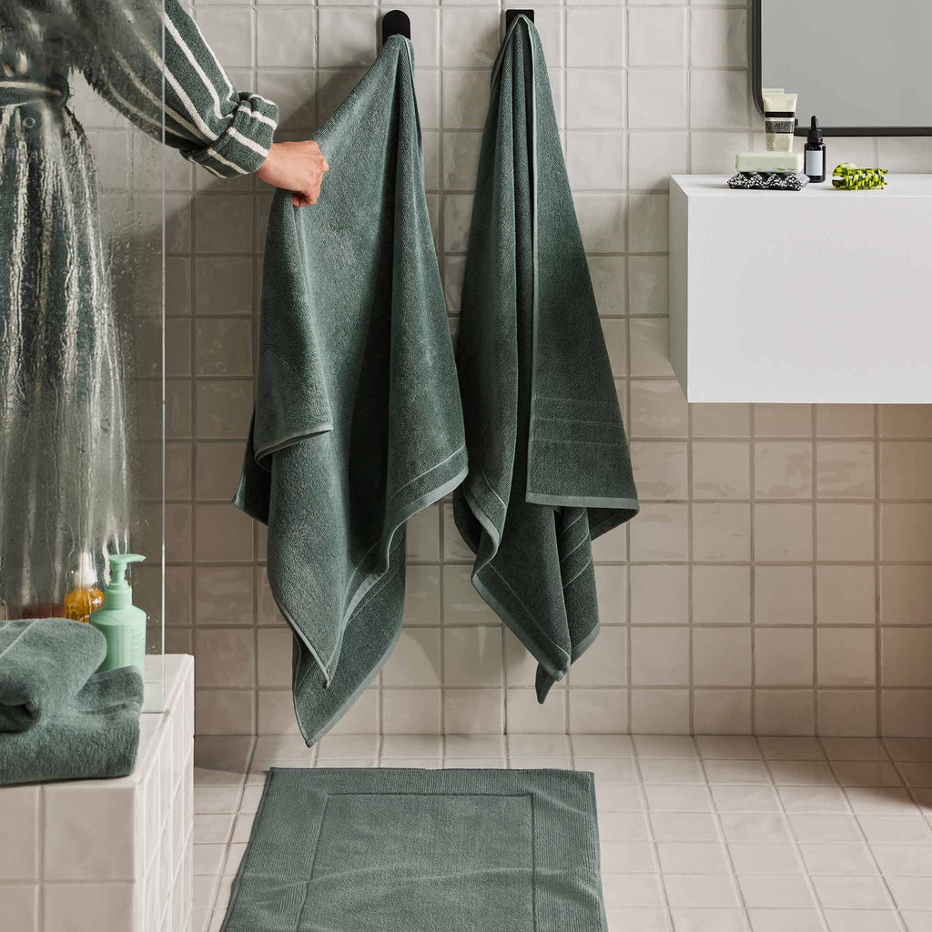 Gift Classic Turkish Cotton Bath Sheets Set of 2