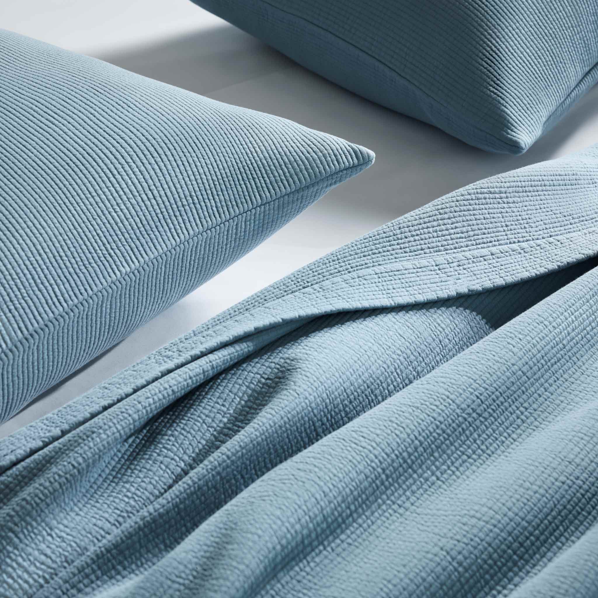 Ribbed Matelasse Quilt - Last Call