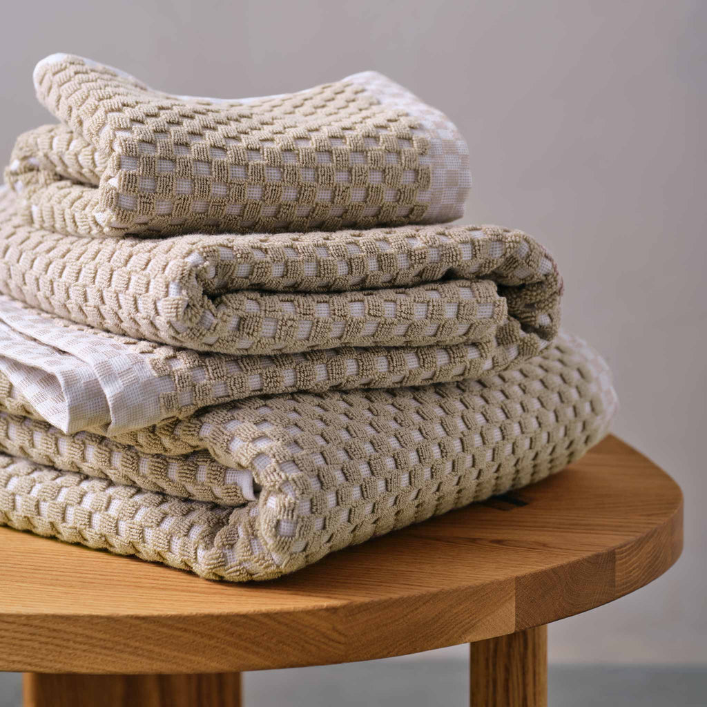 Checkered Jacquard Bath Sheets Set of 2 - Last Call