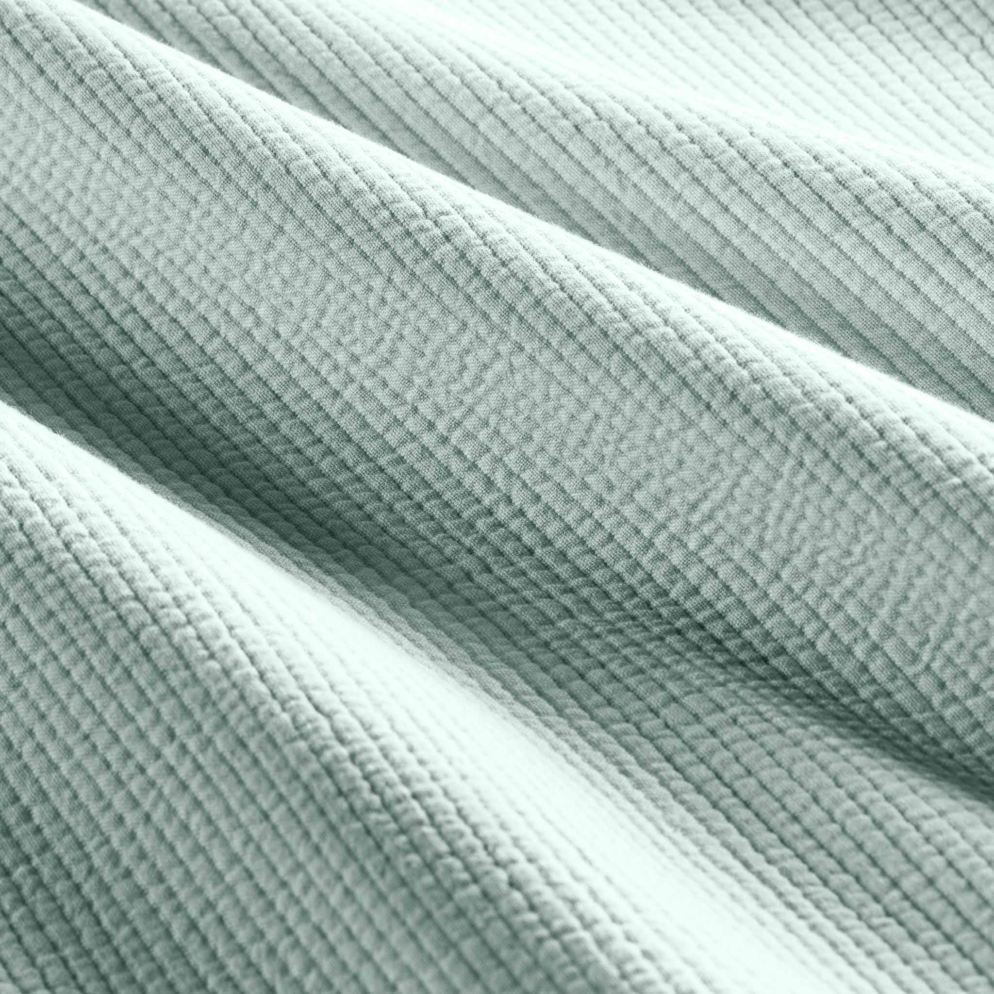 Ribbed Matelasse Quilt - Last Call