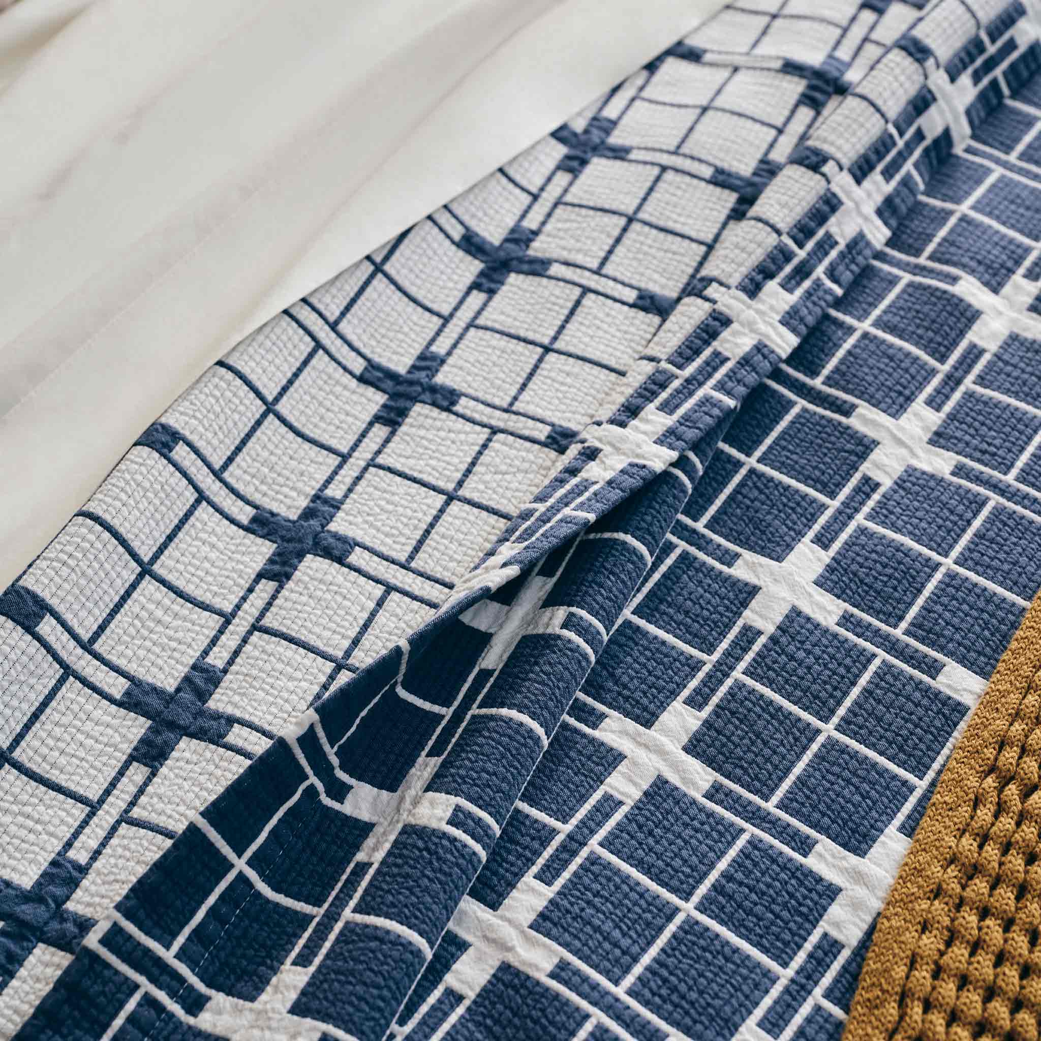 Ribbed Matelasse Quilt - Last Call
