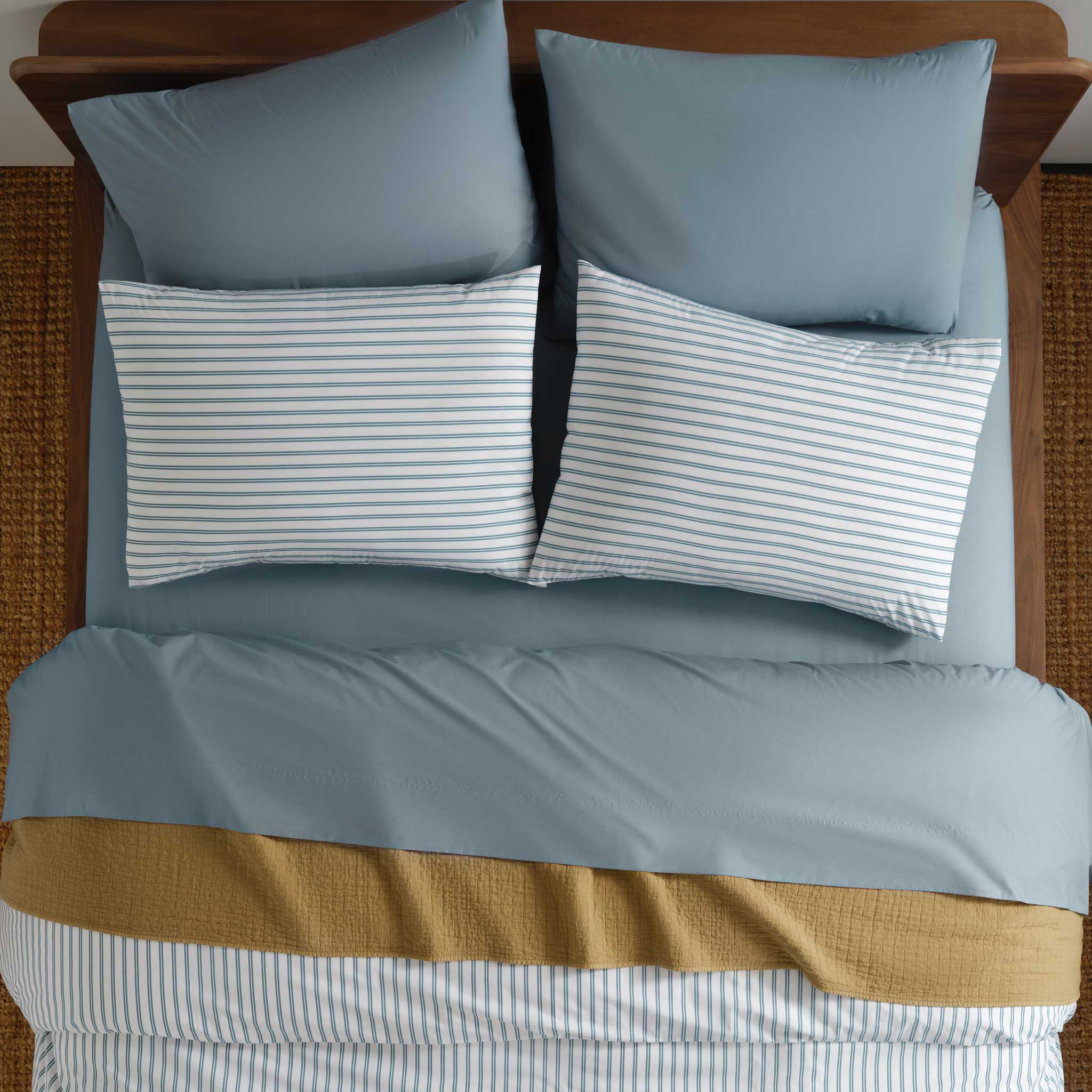 Weekend Wash Bed Blanket